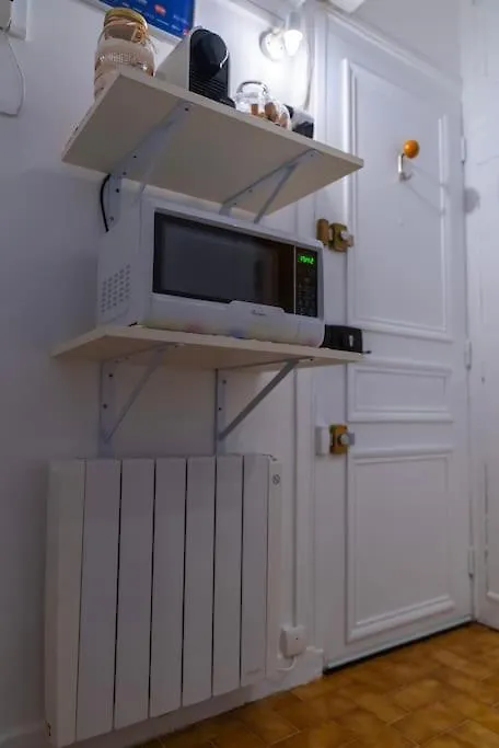 Cozy Studio Batignolles 2P Apartment Paris France